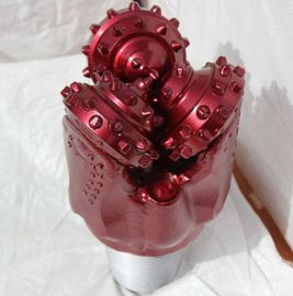 造り12 1/4&quot;赤い色をTCIのTriconeビット、Triconeローラー・ビット処理します