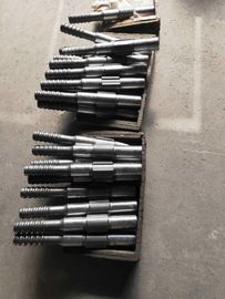 黒い色のドリルのチャックのアダプターPD200 T38の長さ380/484mm 45mmの直径