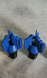 鍛造材PDCの穴あけ工具3の翼APIの採鉱にあくことのための標準的な炭化タングステン