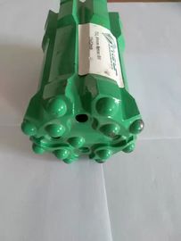 引き込み式の穴あけ工具4の穴を採鉱するT51は炭化物の穴あけ工具の緑色に通しました