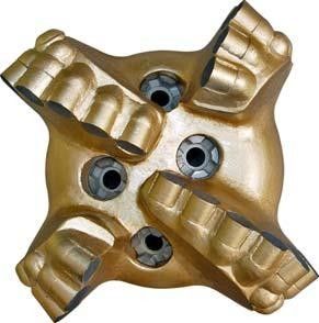 F4456HY M422 PDCの穴あけ工具の不足分の放物線王冠のプロフィールのØ16/Ø19カッター