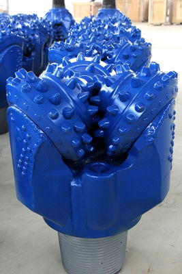 8 1/2の」あける耐久性の炭化物の井戸Tricone穴あけ工具