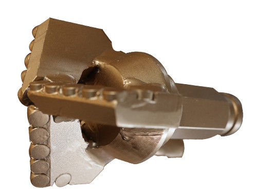 油井の鋭い用具PDCの穴あけ工具の製造業者のためのPDCの削岩用ビットを造るAPI