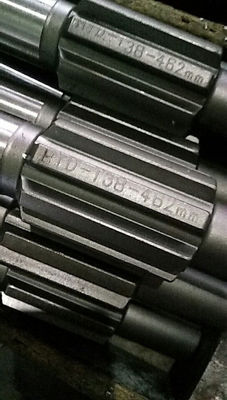 Ingersollのランドの石ドリルのためのHyd200ドリルのすねのアダプターT38の長さ462mm