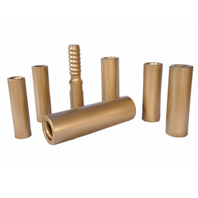 通されたロッド止め金具の袖の石ドリルは採鉱のためのクロスオーバーのカップリングに用具を使います