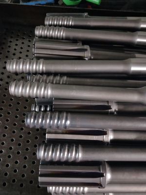 油圧およびpleumatic装備のための高性能のFurukawa HD709RPのすねのアダプター