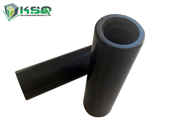 通された棒カプラーによって通されるロッド止め金具の袖を製粉するR28 CNC