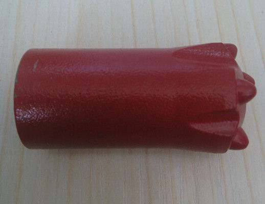 4 つ- 7 つのボタンが付いている上のハンマーの先を細くすることボタンの穴あけ工具の直径 20 - 60mm