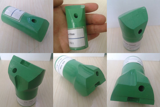 H25/R38 の平らな/斜めボタンの穴あけ工具、トンネルを掘ることのための十字ビット糸の鋼鉄